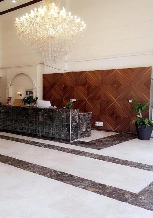 Holiday Plus - Al Nuzha Jeddah Eksteriør billede